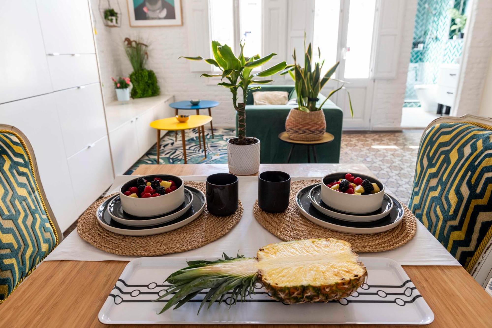 Enchanting 2 Bedroom Flat With Terrace Near Placa Espanya 巴塞罗那 外观 照片